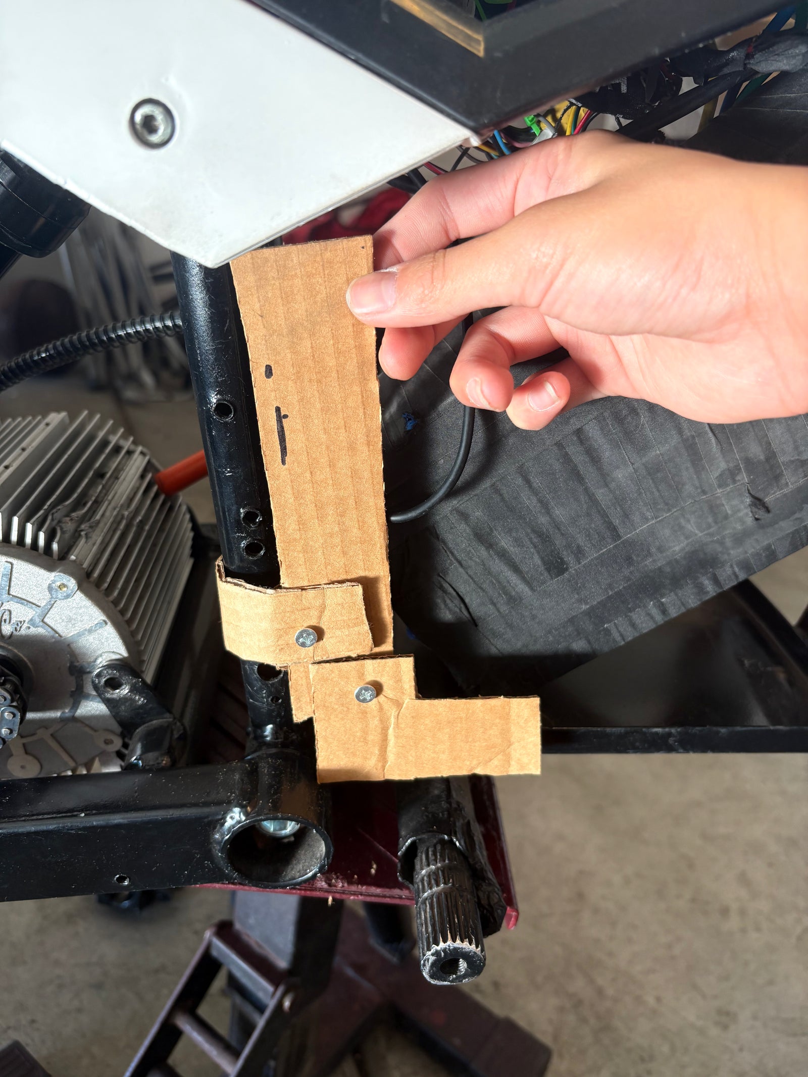 Master cylinder footbrake and dual caliper adapter (preorder)